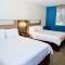 Holiday Inn Express Hotel & Suites St. Charles by IHG - Сент-Чарльз Holiday Inn Express Hotel & Suites St. Charles by IHG - Сент-Чарльз