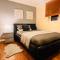 42i Premium rooms London exactly like the photos - London