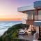 Unbeatable Location - Steps to Moonlight Beach, Ocean Views - Encinitas