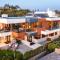 Unbeatable Location - Steps to Moonlight Beach, Ocean Views - Encinitas