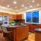 Unbeatable Location - Steps to Moonlight Beach, Ocean Views - Энсинитас