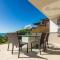 Unbeatable Location - Steps to Moonlight Beach, Ocean Views - Encinitas