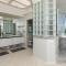 Unbeatable Location - Steps to Moonlight Beach, Ocean Views - Энсинитас