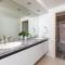 Unbeatable Location - Steps to Moonlight Beach, Ocean Views - Энсинитас
