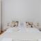 Beautiful Apartment Gdynia Czarnieckiego with Balcony by Noclegi Renters - 格丁尼亚