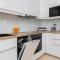 Beautiful Apartment Gdynia Czarnieckiego with Balcony by Noclegi Renters - 格丁尼亚