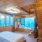Longji One Art Hotel