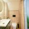Romantic 35m2 City Center Suite