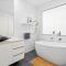 Peninsula View House by Ready Set Stay - BYO LINEN & TOWELS - Fingal