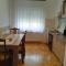 Apartman kod dide i bake