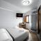 Roof Garden Rooms