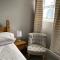 The flat at the crooked house