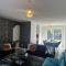 CAPRI 13 SA- Nice ’n’ New, close to Uni and M1/J23 - Loughborough