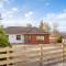 Breckland House with Hot Tub