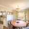 Breckland House with Hot Tub