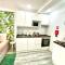 New-Romantic studio near the beach!