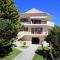 VILLA CORINA