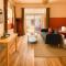 Timbertop Suites - Adults Only