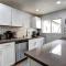 Luxury 3-bed home near the Strip w/ a poker table