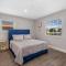 Modern getaway near the beach with room for a boat - West Palm Beach