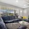 Modern getaway near the beach with room for a boat - West Palm Beach