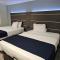 Travelodge Inn & Suites by Wyndham Fullerton - Fullerton