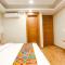 FabHotel Raahi Retreat - Nr Star Mall & 32nd Avenue