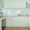 Delightful 2 Bedroom Apt - Balcony - Parking - تورشافن