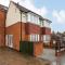 Pass the Keys Central Marlow townhouse with private parking - Marlow