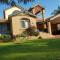 Beautiful Falcon Bay - B & B Accommodation
