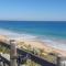 Beautiful Falcon Bay - B & B Accommodation