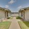 Welcoming Edinburg Apartment - Pet Friendly!