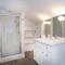2782 Kinnikinnick Rd Unit D