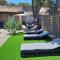 JOLI MAZET ST TROPEZ JOLI MAZET ST TROPEZ