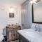 4514 Timber Falls Ct #1006