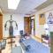 Spacious Pittsburgh Rental Walk to Frick Park!