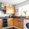 Chelmsford Reach 3 bed house near centre,free parking, Wi-Fi, table football