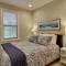 Kayaks and Dock Lakefront Retreat in Alexandria