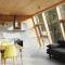 Mondholz - Urban Inn 24-7