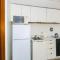 Ilikai Marina 1495 City View Studio