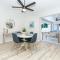 Beautiful Spacious Home! Close to Beaches - HEATED Private Pool