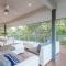 Deck House I Private Properties