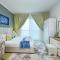Luxury Escapes - New Lake View Studio in JLT - near Metro - Dubaj