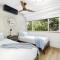 9 La Mer, 5 Belmore Tce - Ultimate Beachside Living