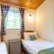 Heather Lodge 10 with Hot Tub