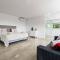 Design villa sea views and lap pool