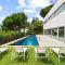 Design villa sea views and lap pool - Cabrils