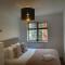 MAIDENHEAD Stylish and modern 2 bedroom apartment - Maidenhead