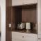 Fos Suites