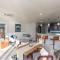 New Floating Luxury: Unique Houseboat Retreat - Fleming Island